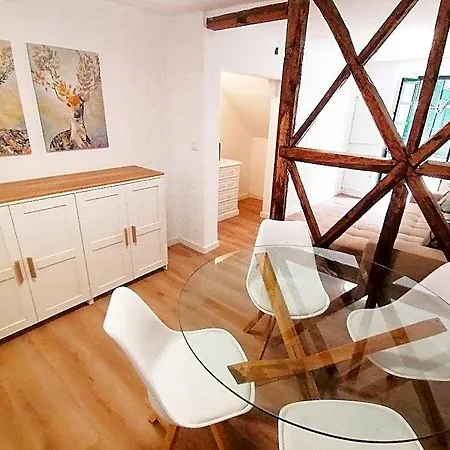 Center Charm - Renovated - Metro Ξενοδοχείο